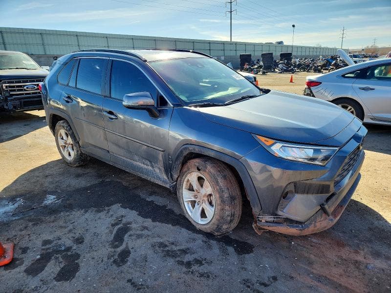 2019 TOYOTA RAV4 XLE XLE 4