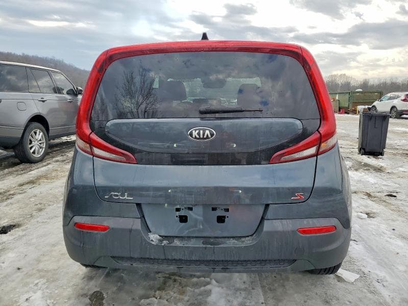 2022 KIA SOUL LX 6
