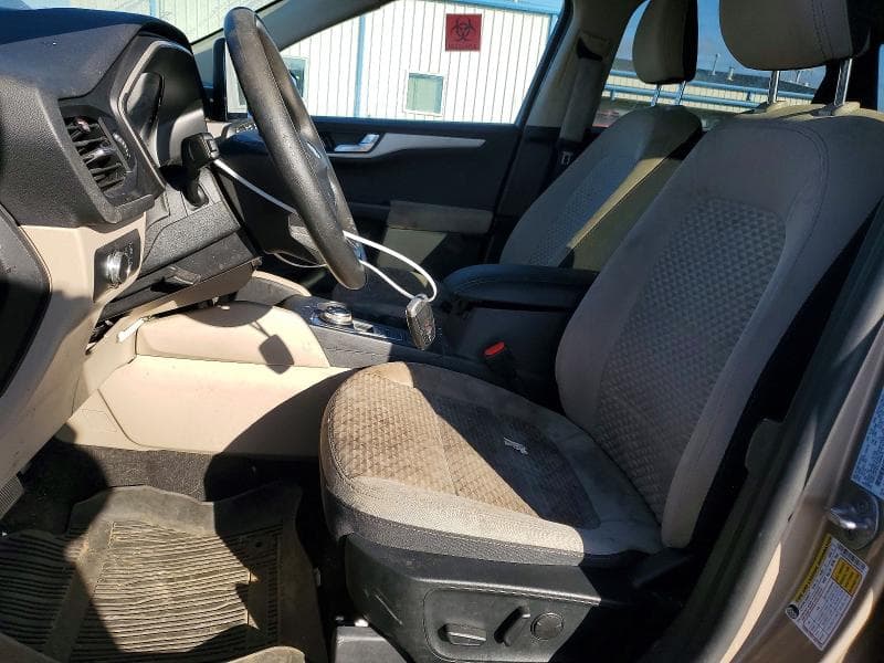 2020 FORD ESCAPE SE 7