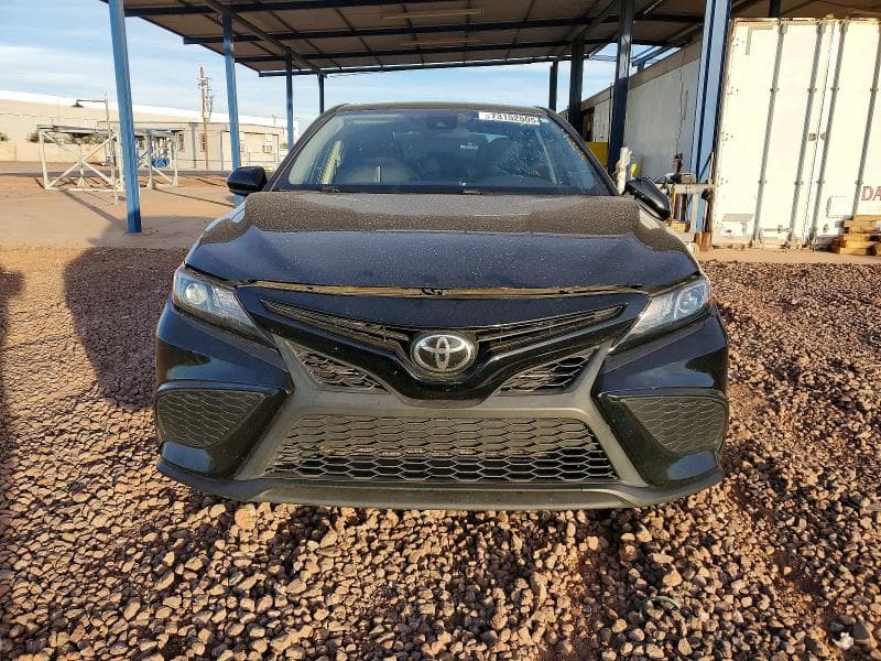 2021 TOYOTA CAMRY SE 5