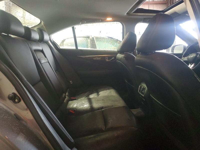 2018 INFINITI Q50 LUXE 10