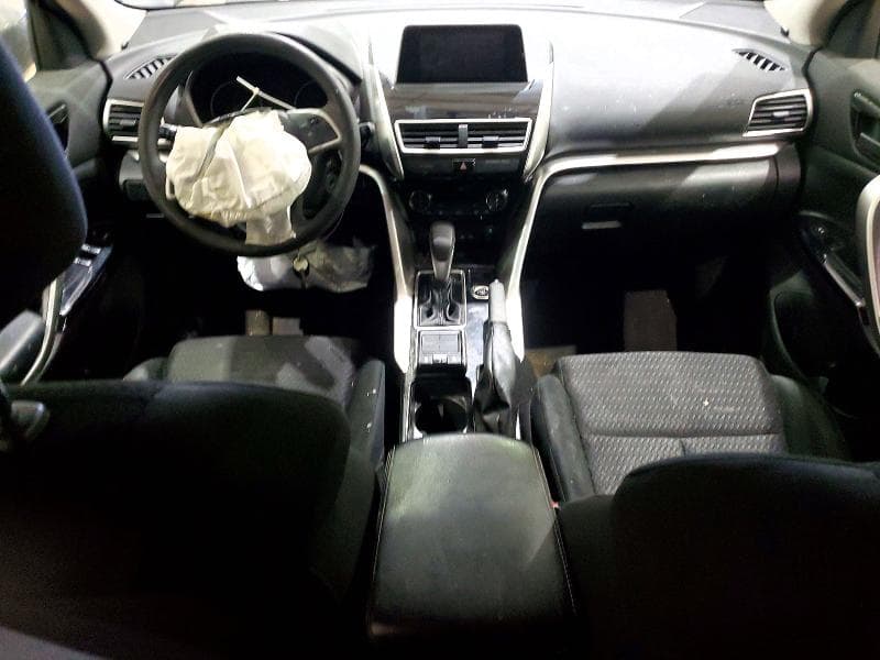 2019 MITSUBISHI ECLIPSE CROSS LE 8