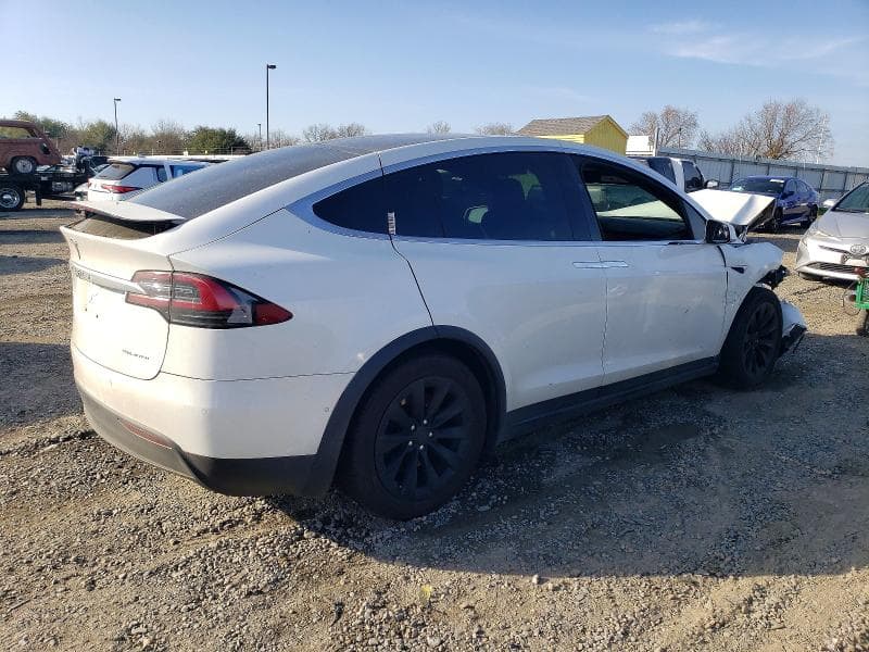 2021 TESLA MODEL X 3