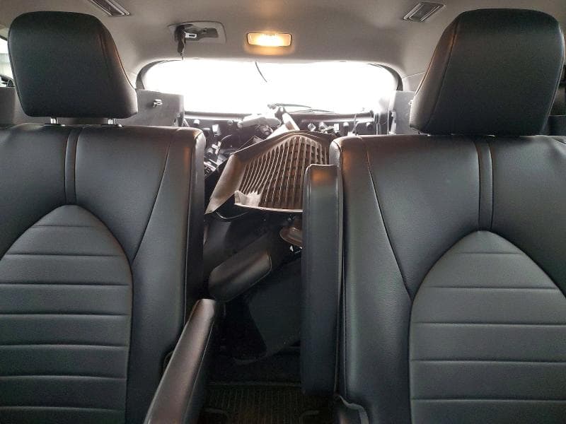 2022 TOYOTA HIGHLANDER XLE 10