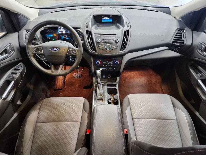 2017 FORD ESCAPE SE 8