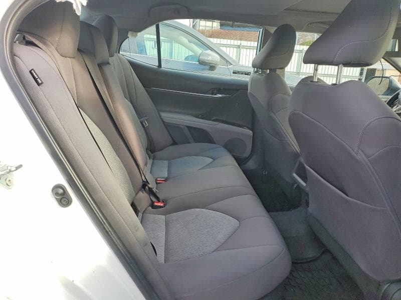 2022 TOYOTA CAMRY HYBRID LE 10