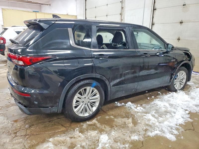 2022 MITSUBISHI OUTLANDER ES 3