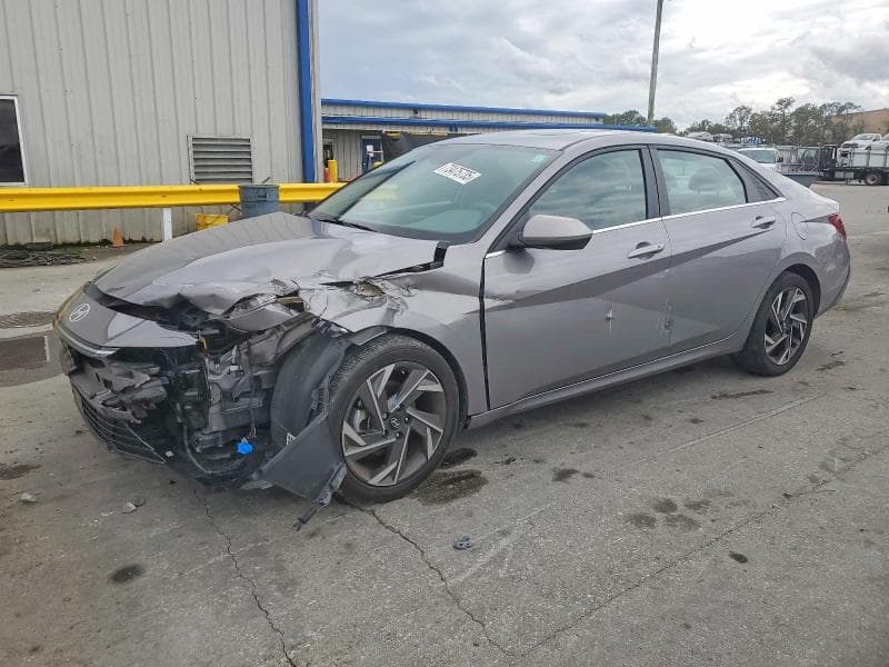 2024 HYUNDAI ELANTRA SEL - 1