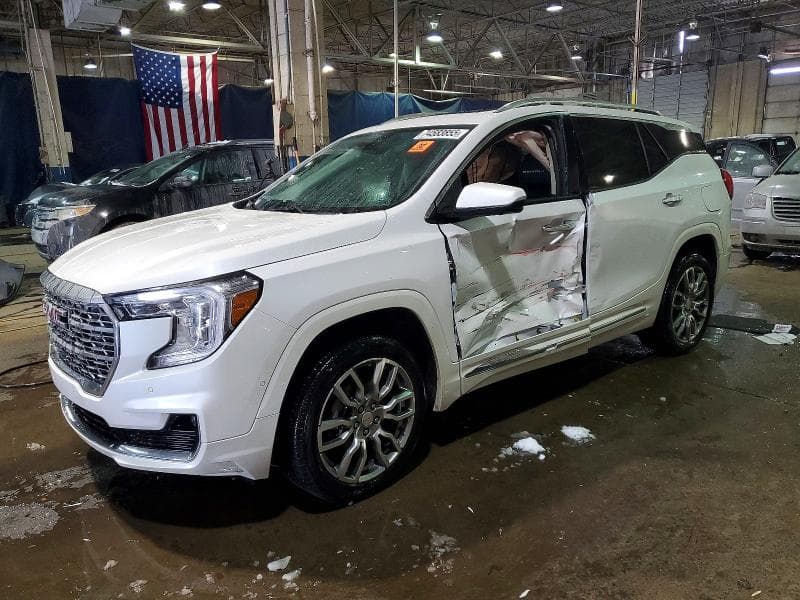 2024 GMC TERRAIN DENALI - 1