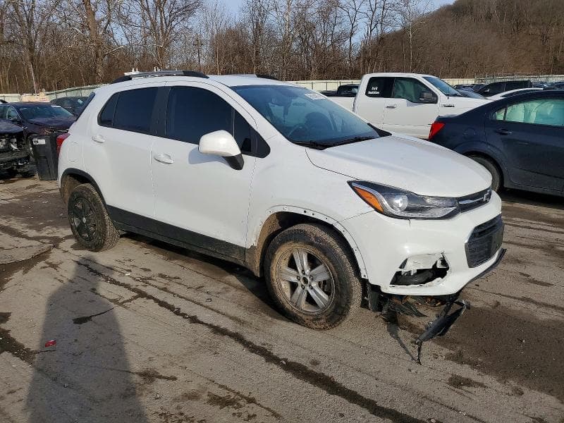 2021 CHEVROLET TRAX 1LT 4