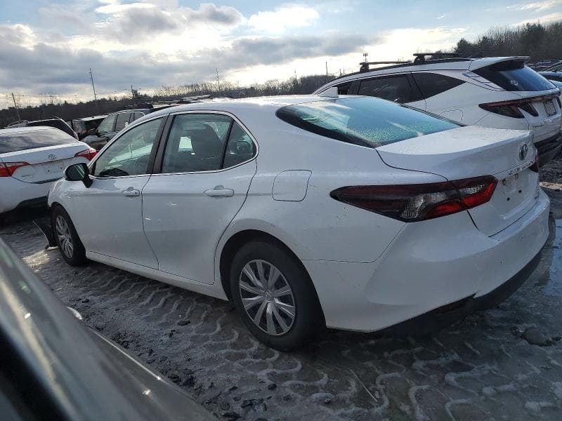 2022 TOYOTA CAMRY HYBRID LE 2
