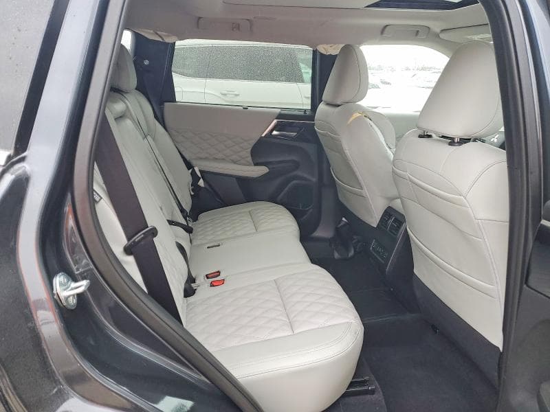 2025 MITSUBISHI OUTLANDER SEL 11