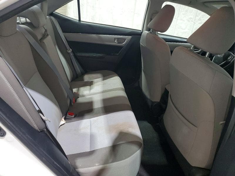 2018 TOYOTA COROLLA LE 10