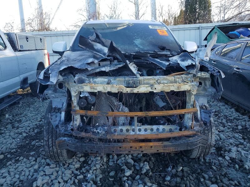 2021 GMC YUKON SLT 5