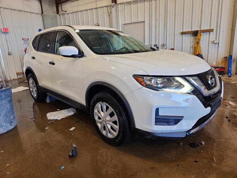 2017 NISSAN ROGUE S 4