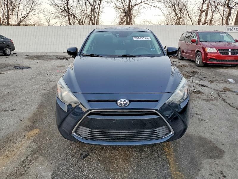 2018 TOYOTA YARIS IA 5
