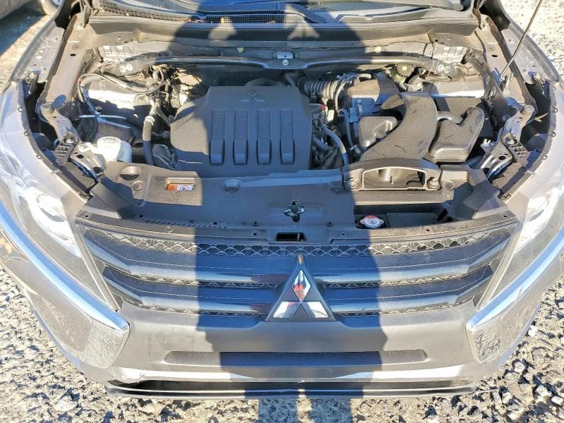 2018 MITSUBISHI ECLIPSE CROSS LE 12