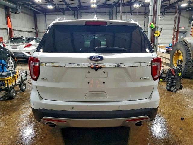 2017 FORD EXPLORER XLT 6