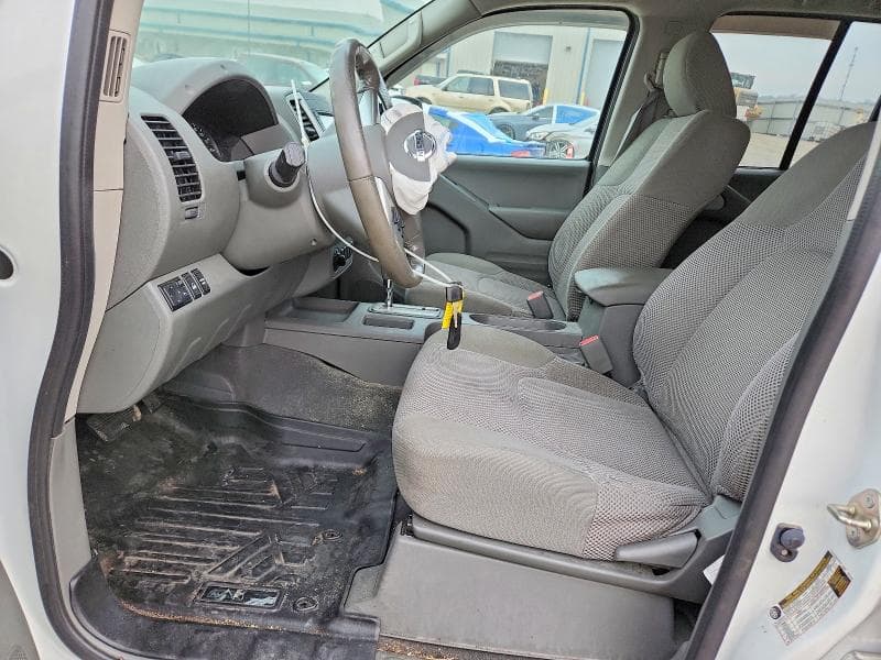 2019 NISSAN FRONTIER S 7