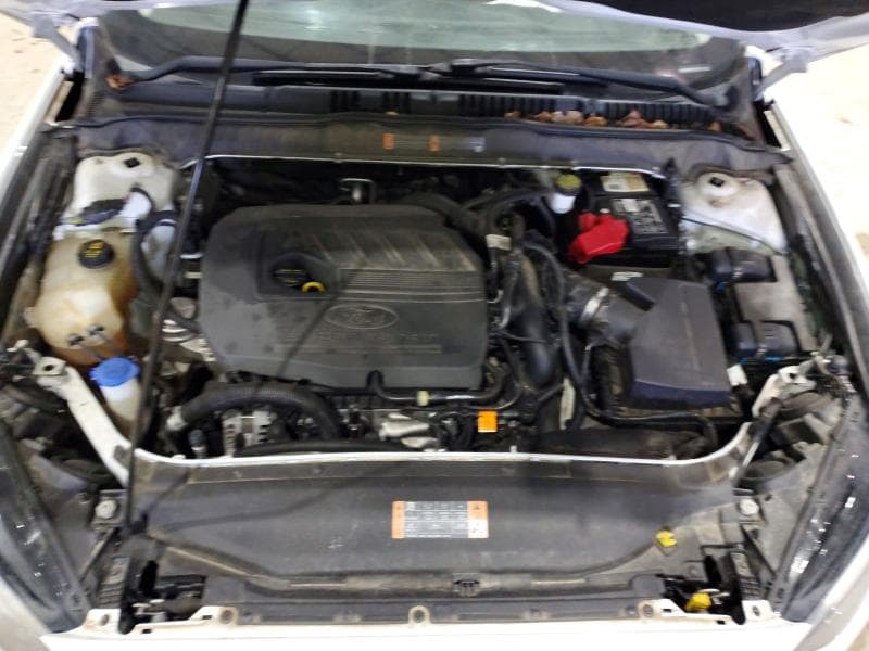 2018 FORD FUSION SE 11