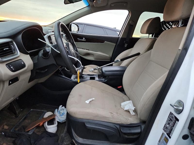 2017 KIA SORENTO LX 7