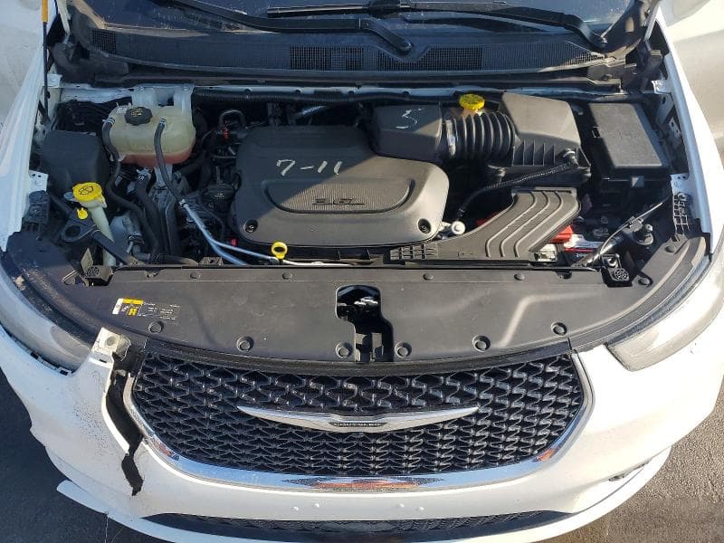 2021 CHRYSLER PACIFICA TOURING L 12