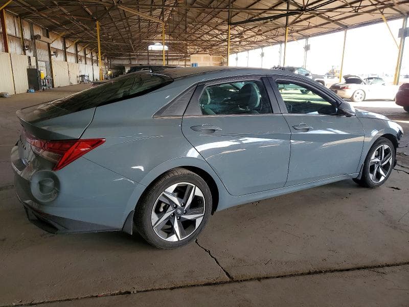 2023 HYUNDAI ELANTRA LIMITED 3