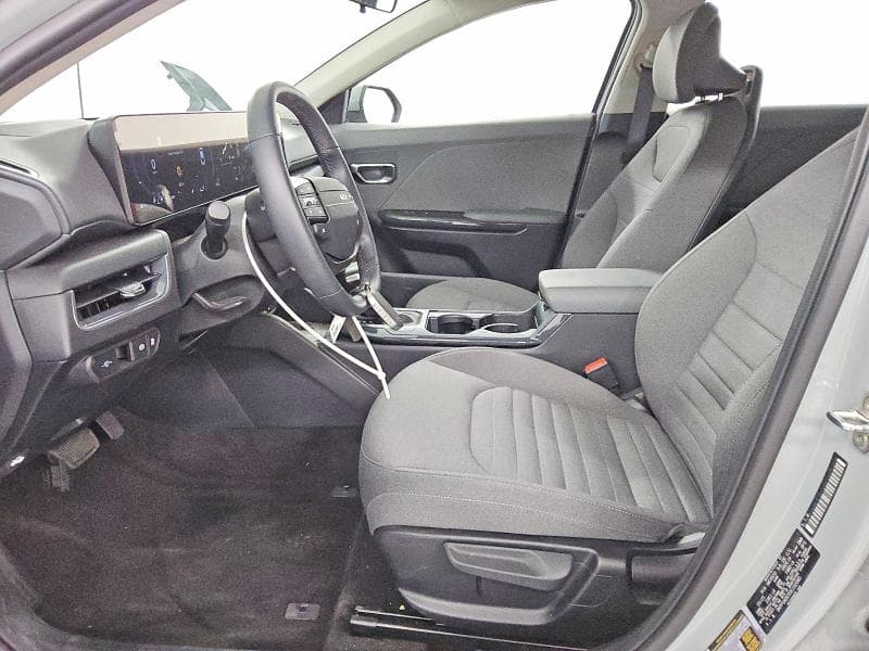 2025 KIA K4 EX 7