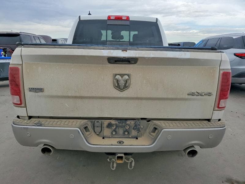 2018 RAM 1500 LARAMIE 6