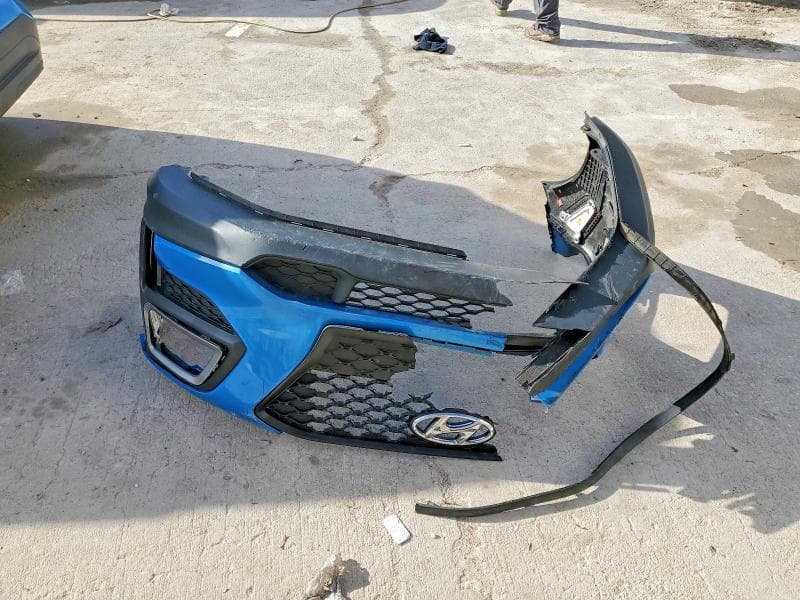 2021 HYUNDAI KONA SE 12