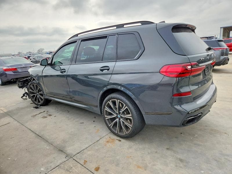 2021 BMW X7 M50I 2