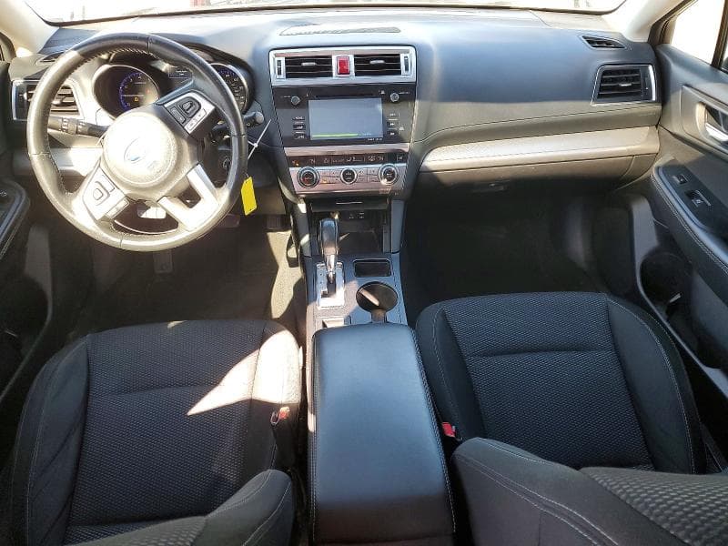 2017 SUBARU OUTBACK 2.5I PREMIUM 8