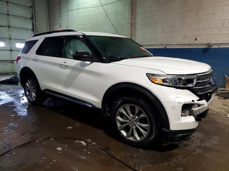 2023 FORD EXPLORER XLT 4