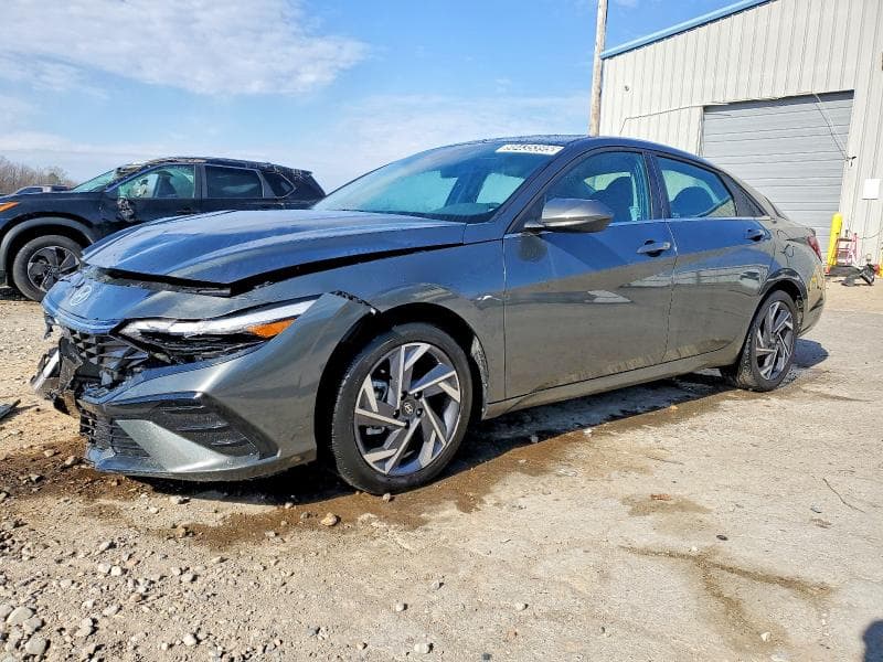 2025 HYUNDAI ELANTRA SEL - 1