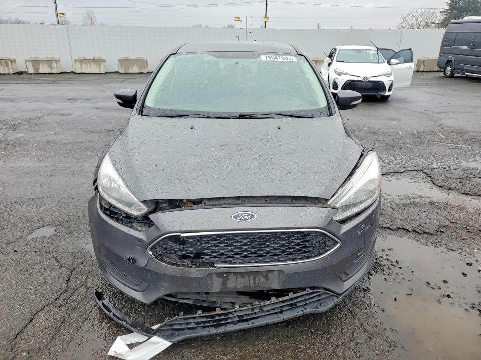 2017 FORD FOCUS SE 5