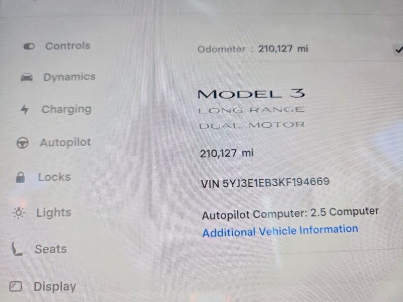 2019 TESLA MODEL 3 9