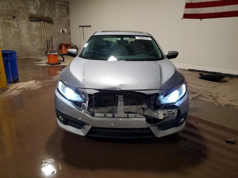 2017 HONDA CIVIC EX 5