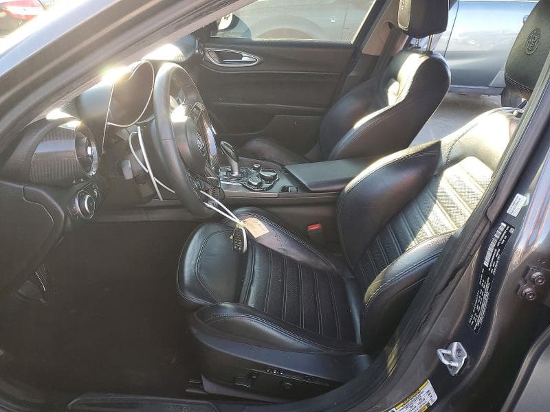 2019 ALFA ROMEO GIULIA TI 7