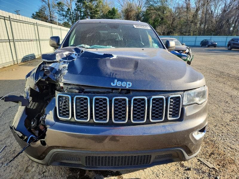 2020 JEEP GRAND CHEROKEE LAREDO 5