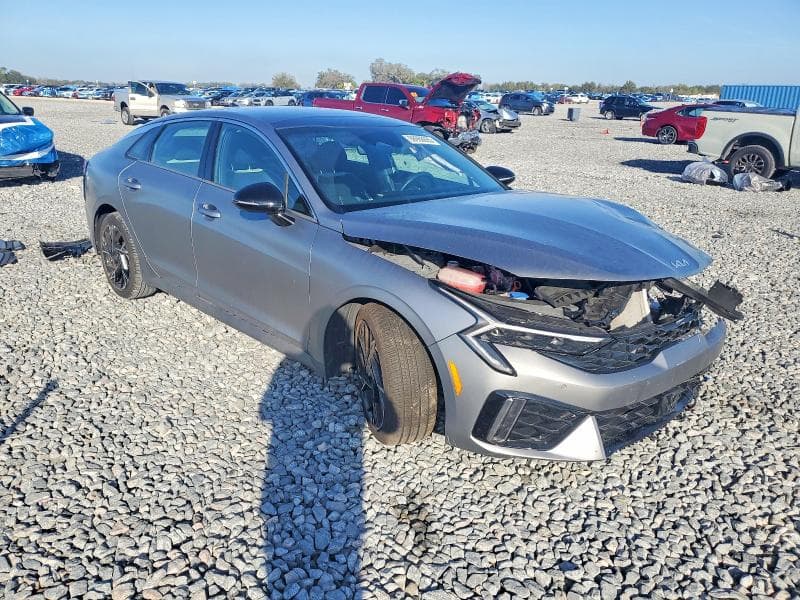 2025 KIA K5 4