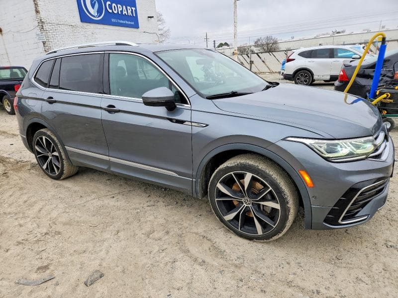 2022 VOLKSWAGEN TIGUAN SEL R-LINE 4