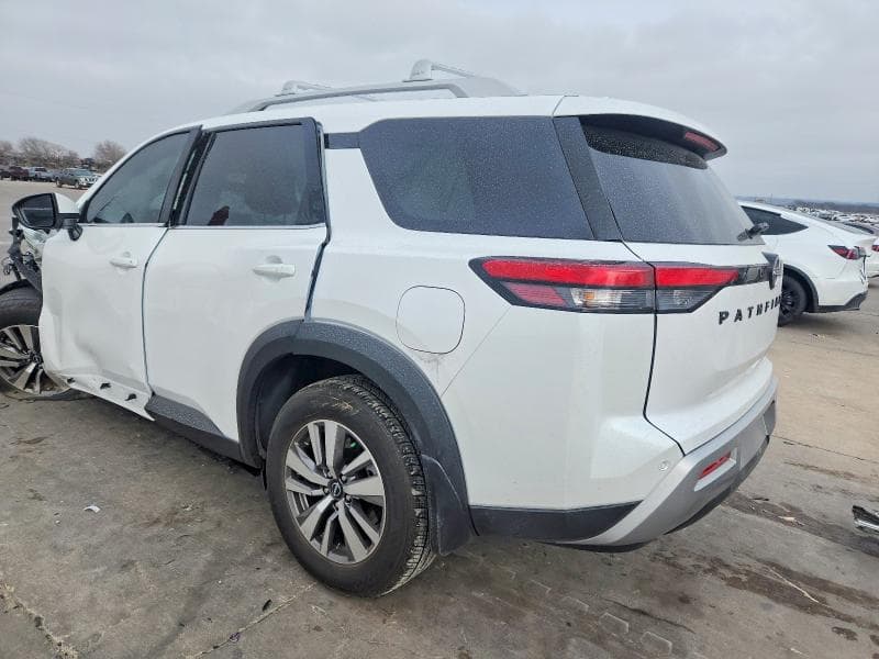 2025 NISSAN PATHFINDER SL 2