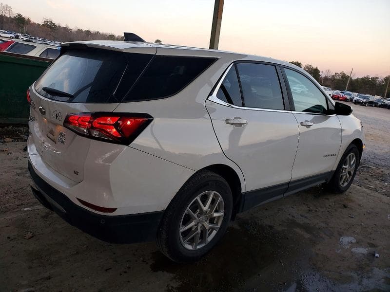2023 CHEVROLET EQUINOX LT 3