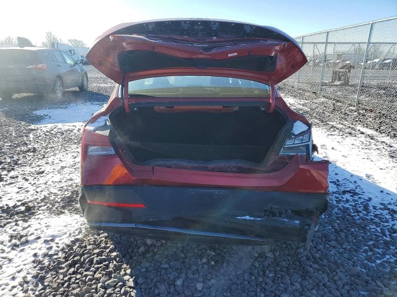 2024 HYUNDAI ELANTRA BLUE 6
