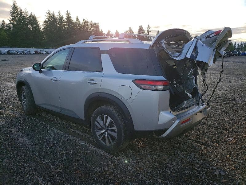 2024 NISSAN PATHFINDER SL 2