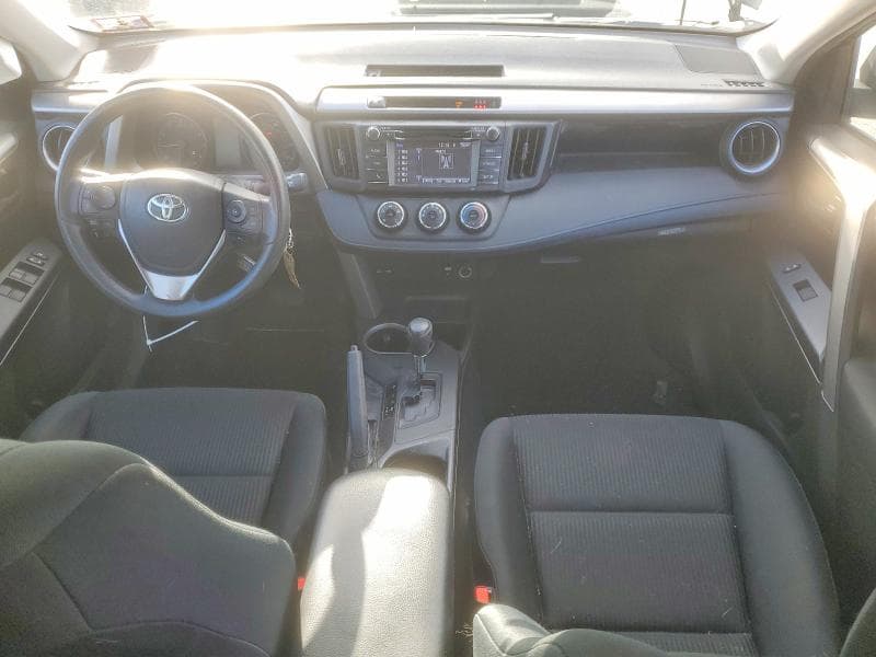 2017 TOYOTA RAV4 LE 8
