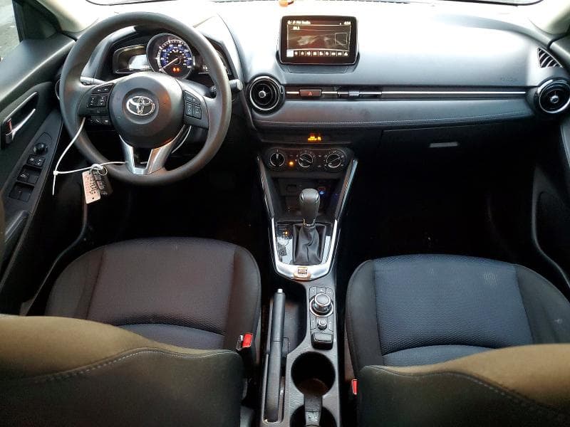 2018 TOYOTA YARIS IA 8