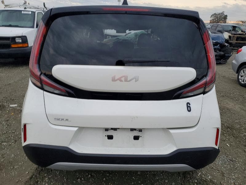 2025 KIA SOUL LX 6