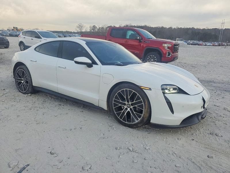 2021 PORSCHE TAYCAN 4