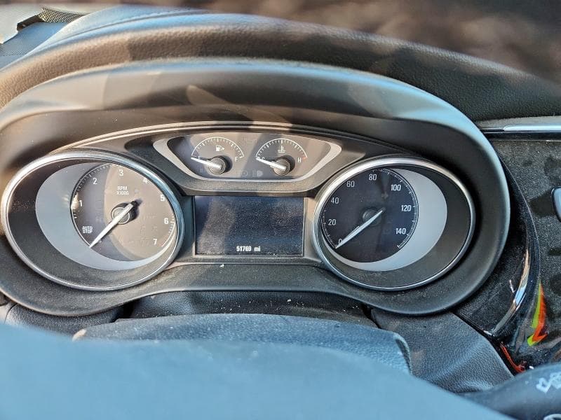 2019 BUICK ENVISION ESSENCE 9